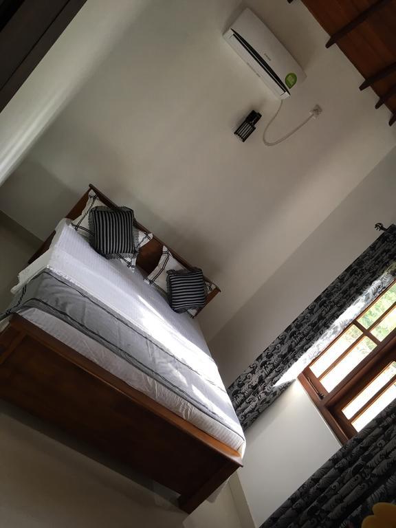Aroma Villa Homestay Polonnaruwa Exterior photo